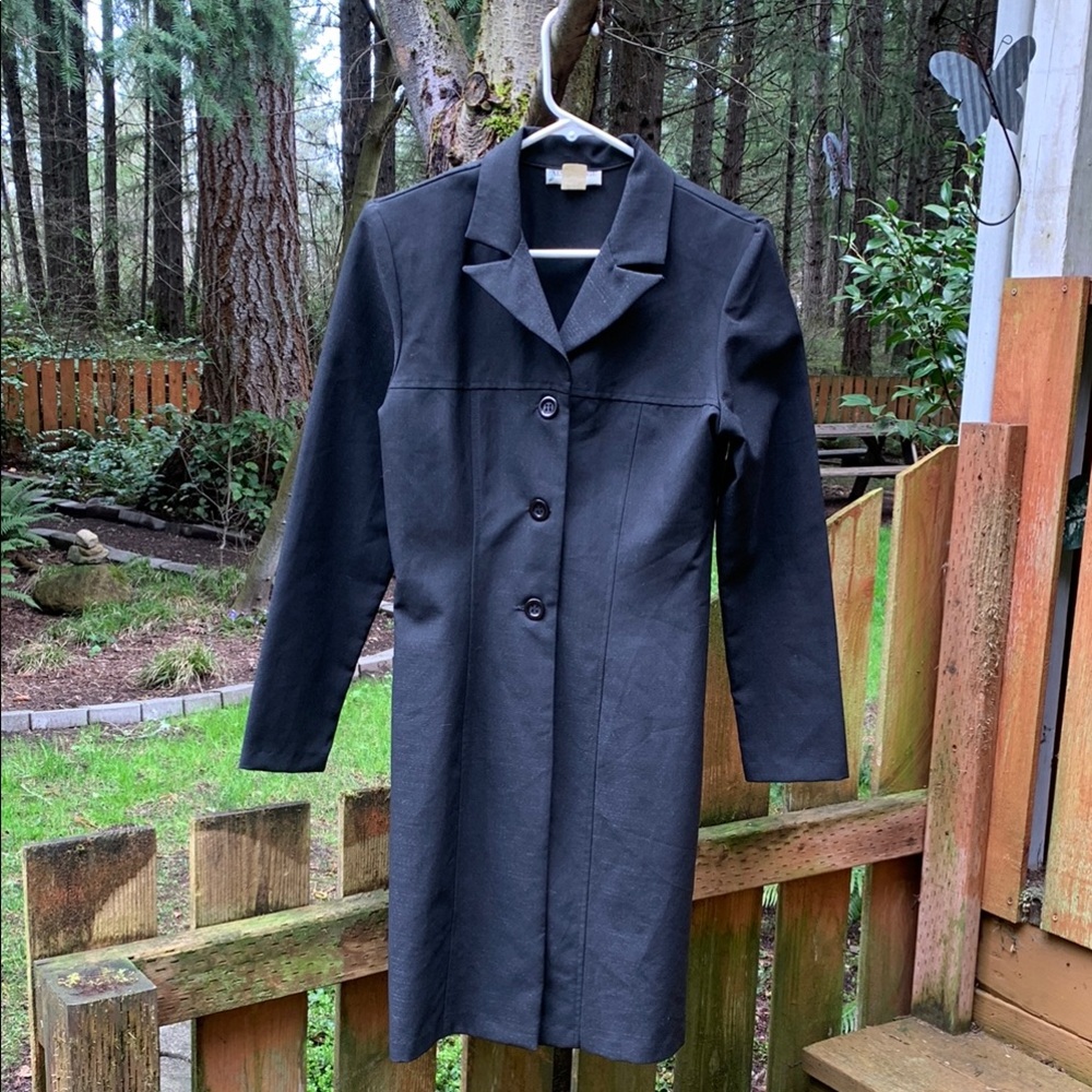 ALYN PAIGE Women’s Vintage Black Long Coat style Cardigan